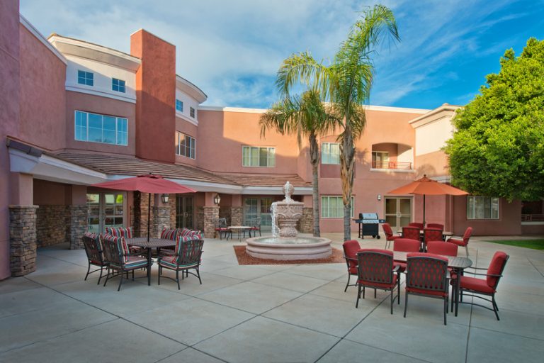 Memory Care Facility Surprise, AZ Senior Living Facility