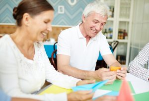 7 Easy Crafts For Seniors With Dementia
